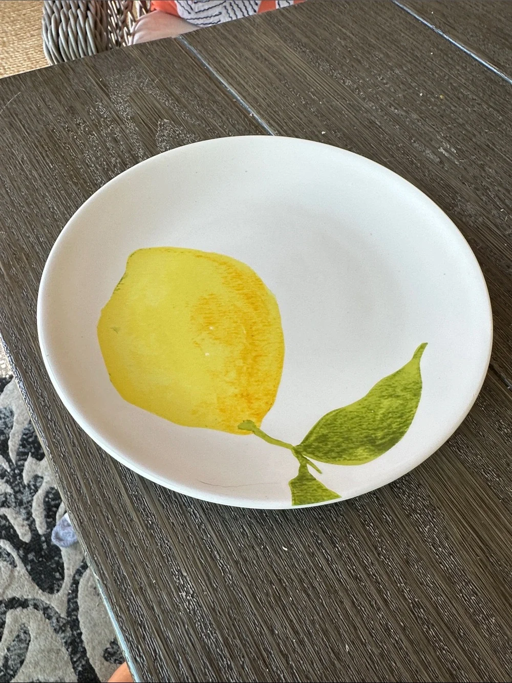 Williams Sonoma Yellow Lemon Ceramic side Plate 2004 with Green Leaves